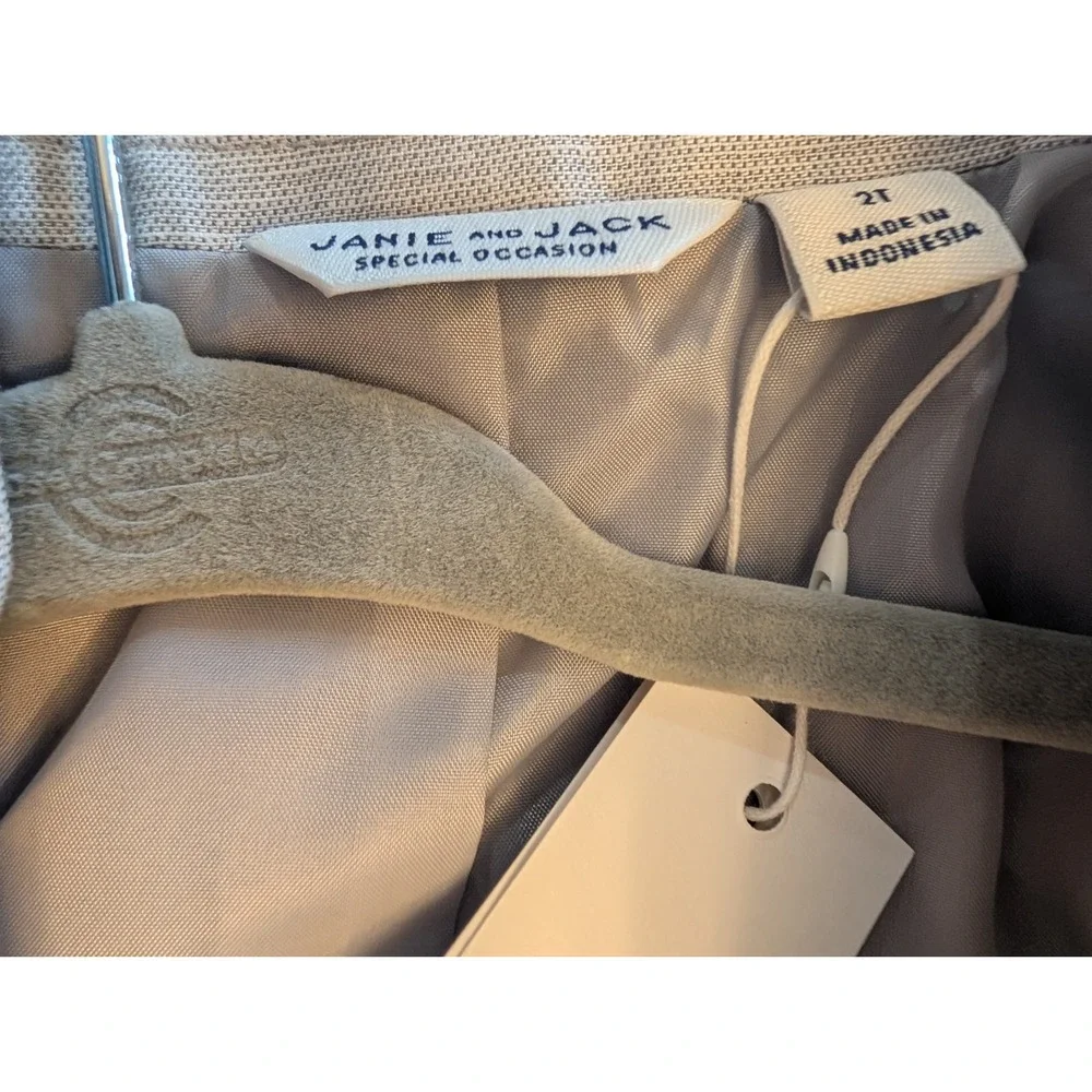 Janie and Jack Boys 2T 3-Piece Suit Set Grey Blazer Pants Cap Outfit Linen Blend